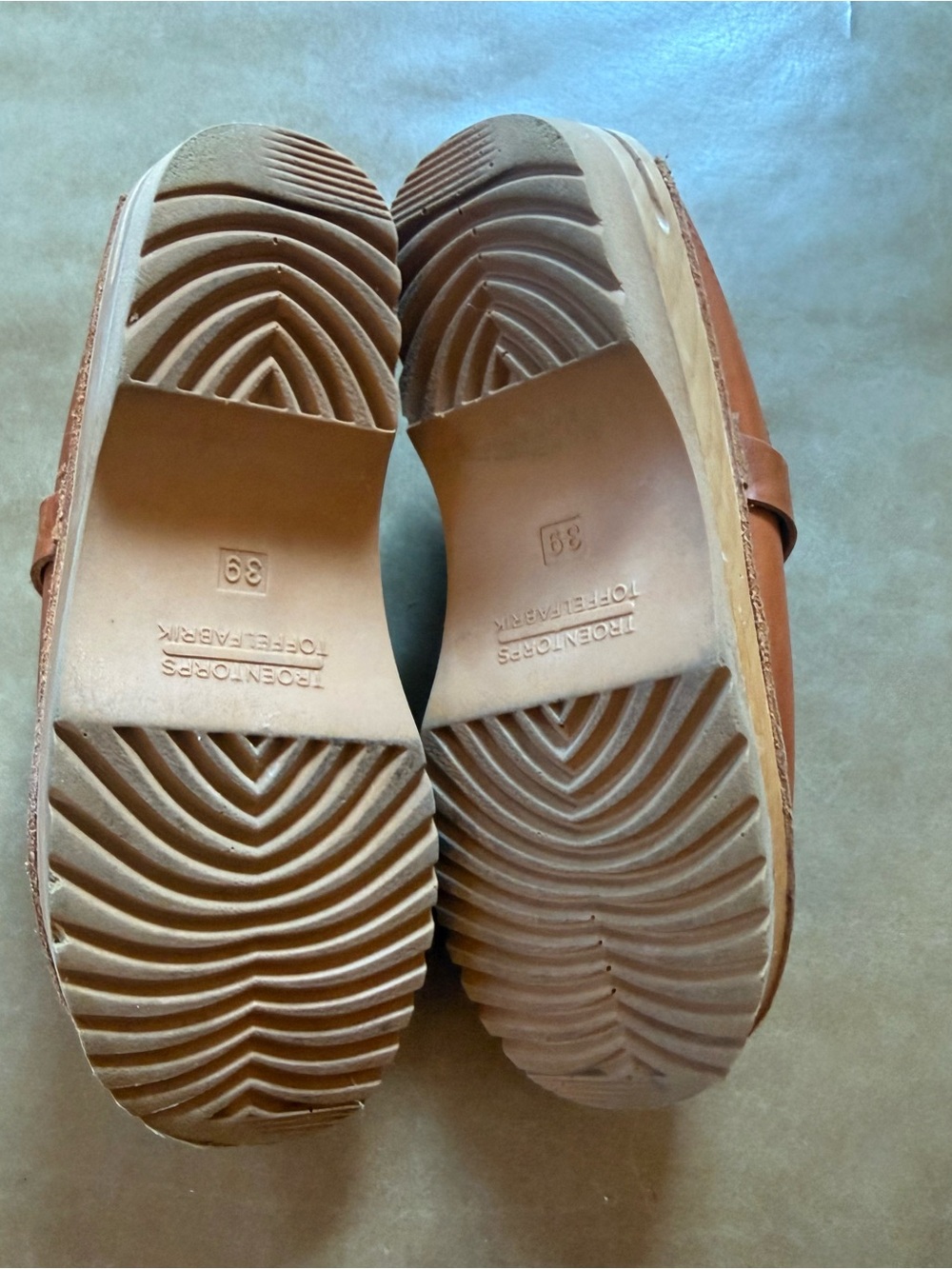 Troentorp Cognac Leather Clogsn— size 39 / 8.5 - Picture 6 of 6